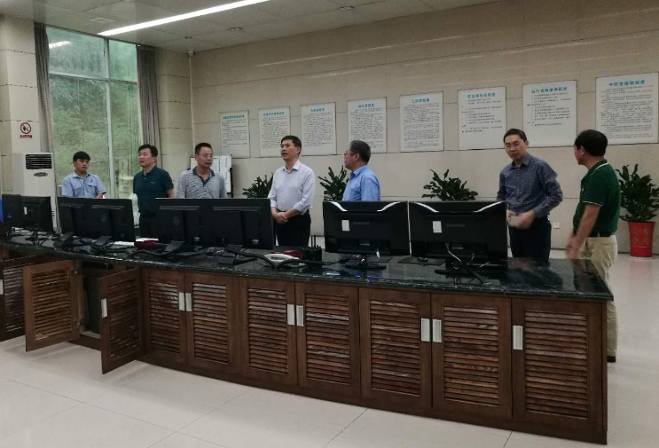 华体会官方端网站登录入口-华体会(中国)集团党委副书记李一辉调研湘雅博爱康复医院和株洲航电分公司