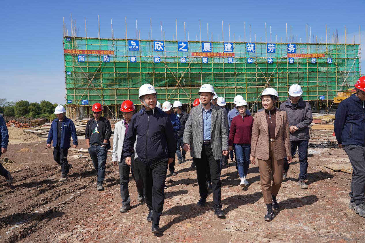 陈景鸿带队到华体会官方端网站登录入口-华体会(中国)开展安全生产检查