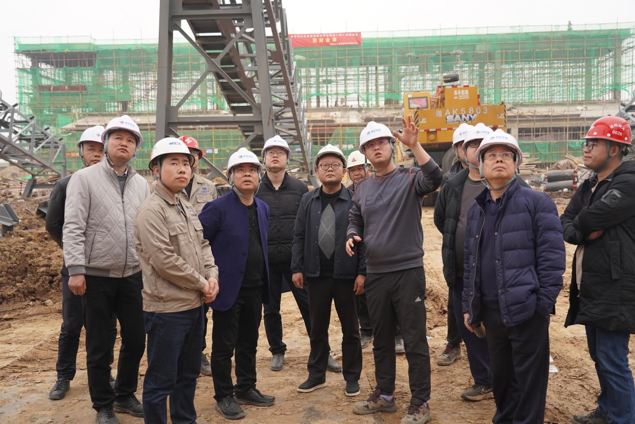 沅江市市长罗必胜调研华体会官方端网站登录入口-华体会(中国)沅江机制砂和砂石集散中心建设项目