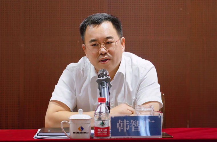 华体会官方端网站登录入口-华体会(中国)召开总部定员工作动员部署会议